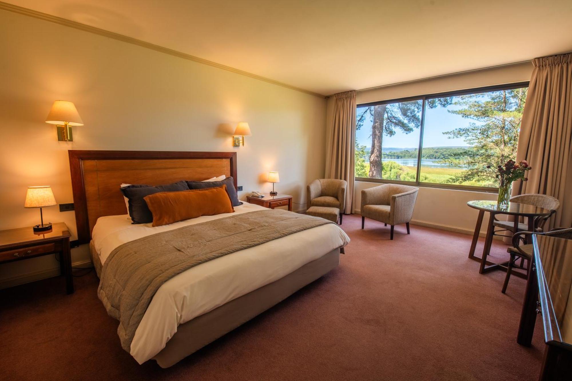 Hotel Puerta Del Sur Valdivia Buitenkant foto
